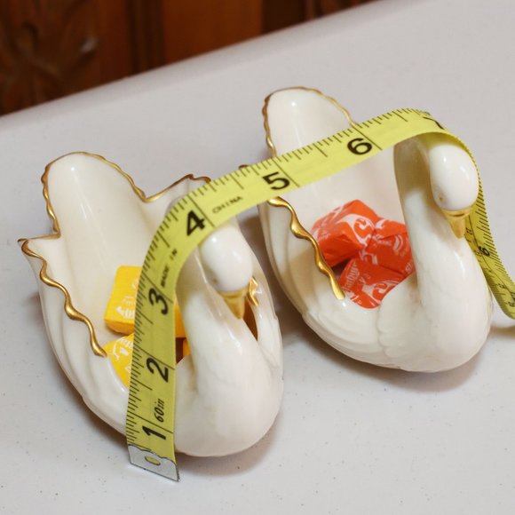 Vintage Set of (2) Lenox Gold Trim Swans Porcelain Trinket Candy Dish Figurine - Picture 12 of 12